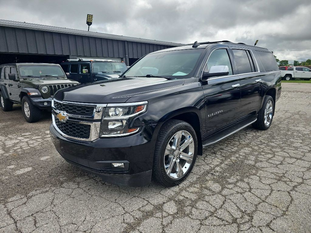 2015 Chevrolet Suburban Image 1