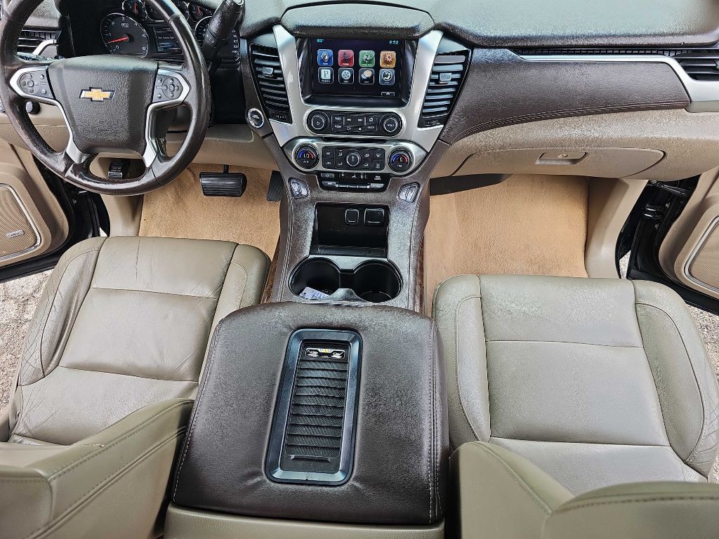 2015 Chevrolet Suburban Image 33