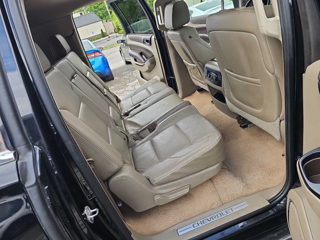 2015 Chevrolet Suburban Image 34