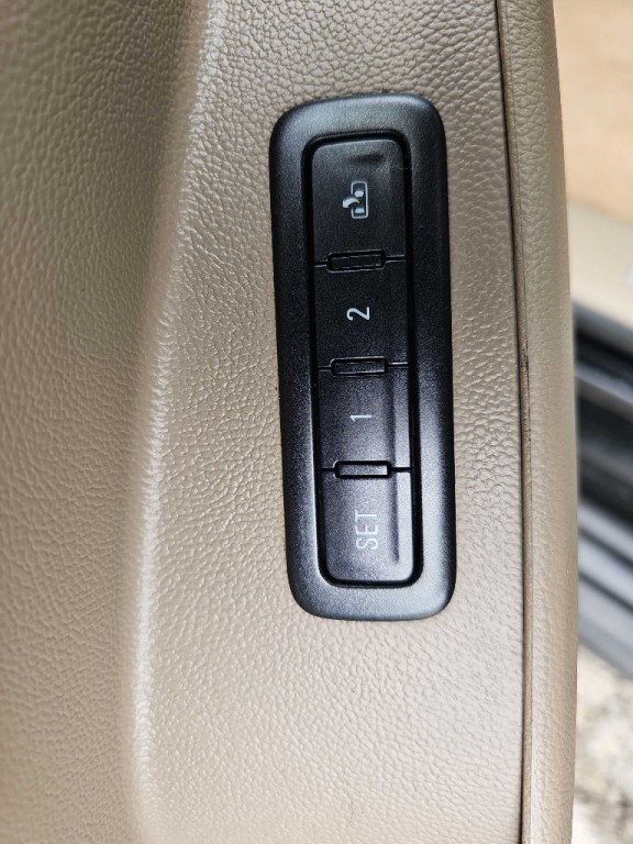 2015 Chevrolet Suburban Image 47