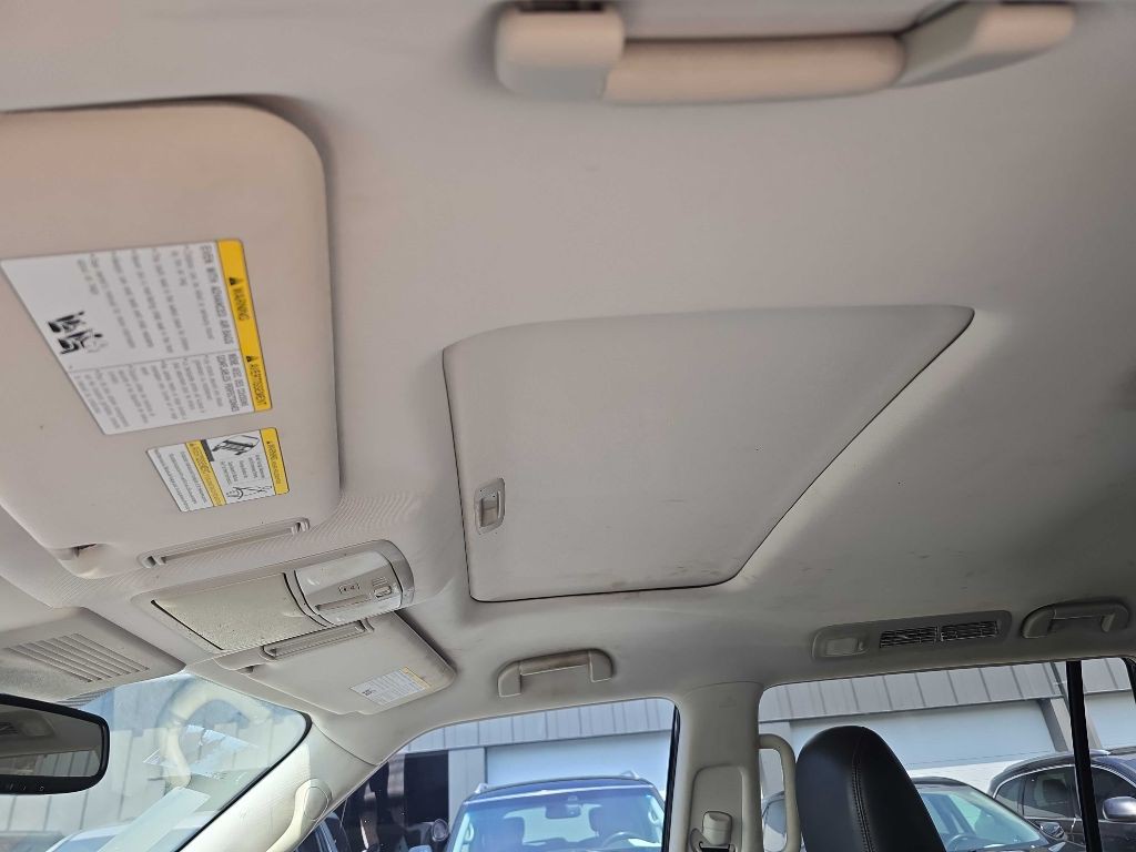 2018 Nissan Armada Image 14