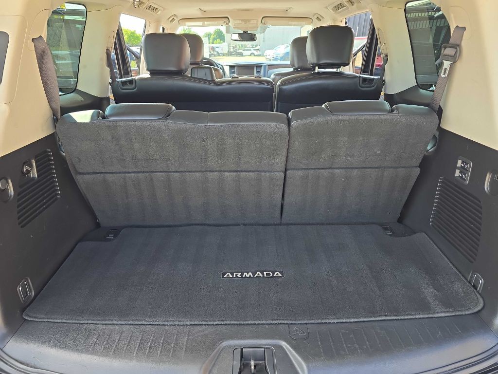 2018 Nissan Armada Image 36