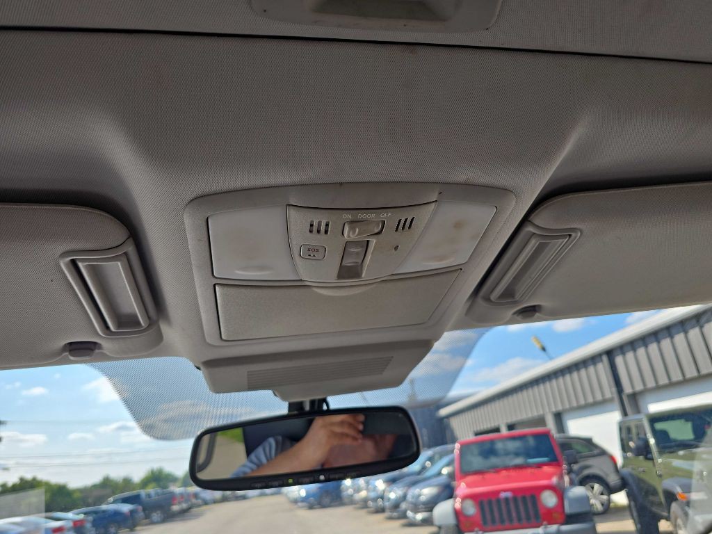 2018 Nissan Armada Image 61