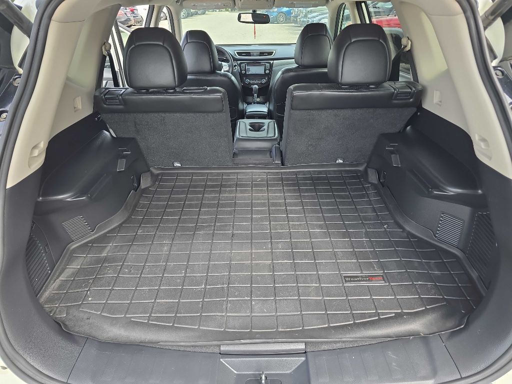 2015 Nissan Rogue Image 31
