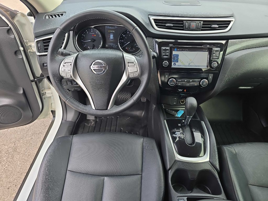 2015 Nissan Rogue Image 37