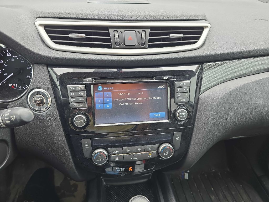 2015 Nissan Rogue Image 63