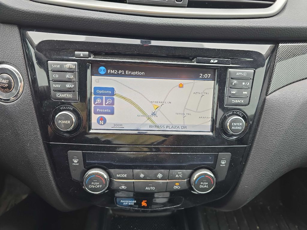 2015 Nissan Rogue Image 64