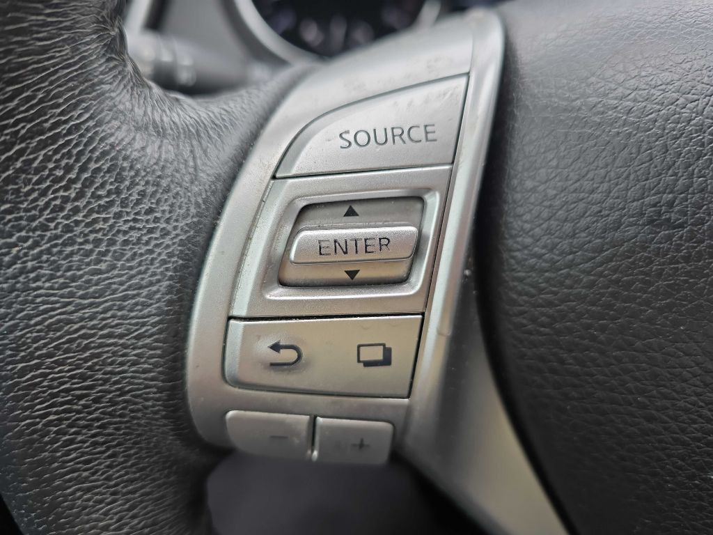 2015 Nissan Rogue Image 69
