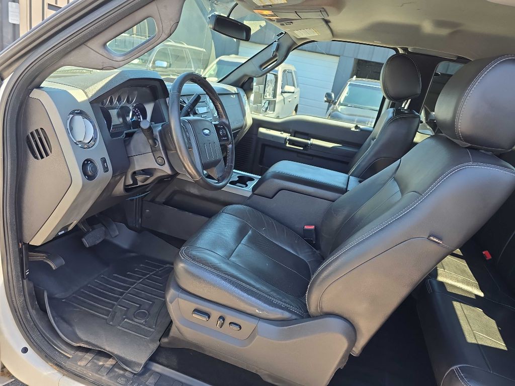 2012 Ford F-350 Image 30