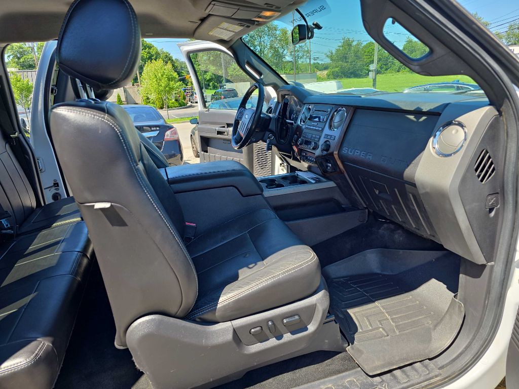 2012 Ford F-350 Image 35