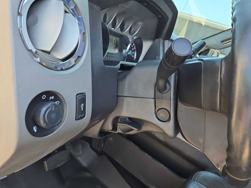 2012 Ford F-350 Image 42