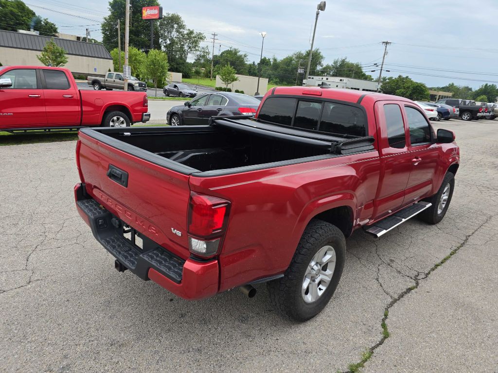 2019 Toyota Tacoma Image 8