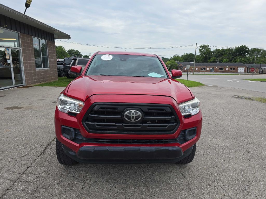 2019 Toyota Tacoma Image 18