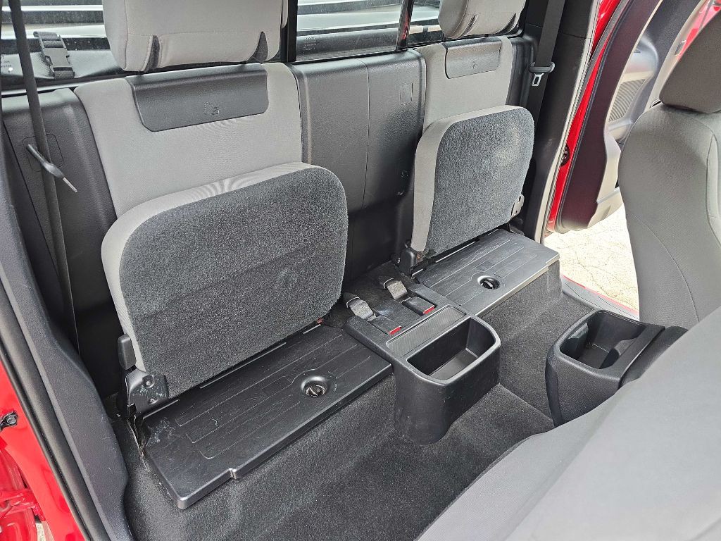 2019 Toyota Tacoma Image 37