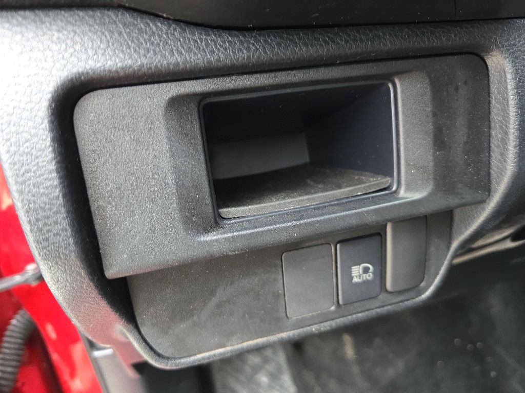 2019 Toyota Tacoma Image 44