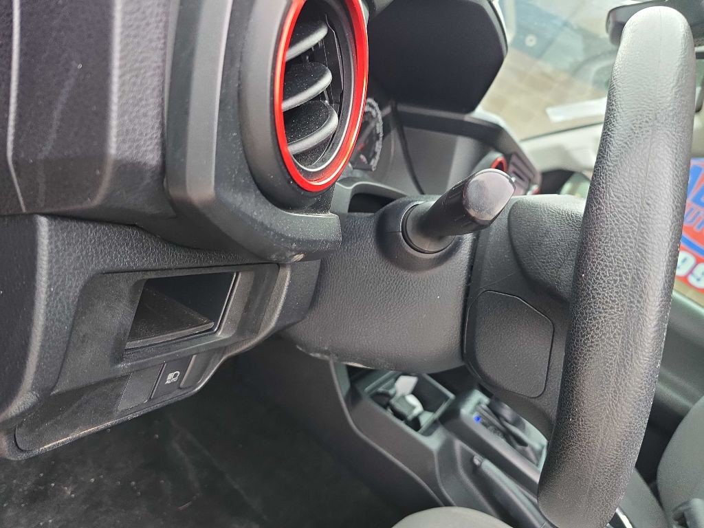 2019 Toyota Tacoma Image 48
