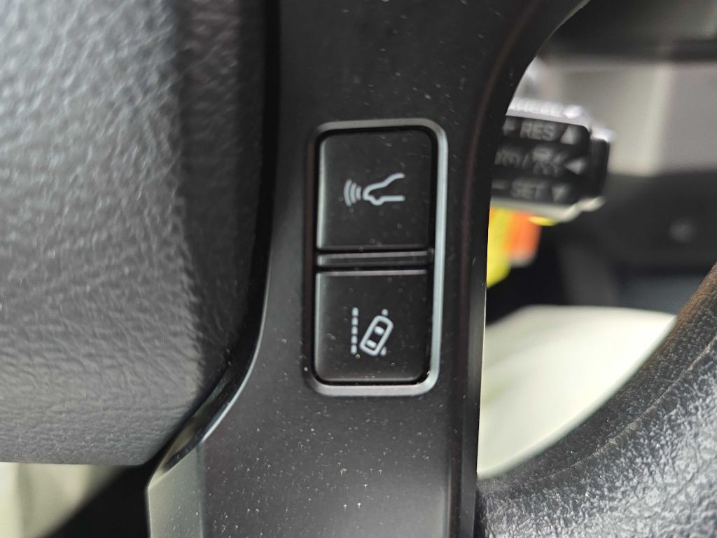 2019 Toyota Tacoma Image 49