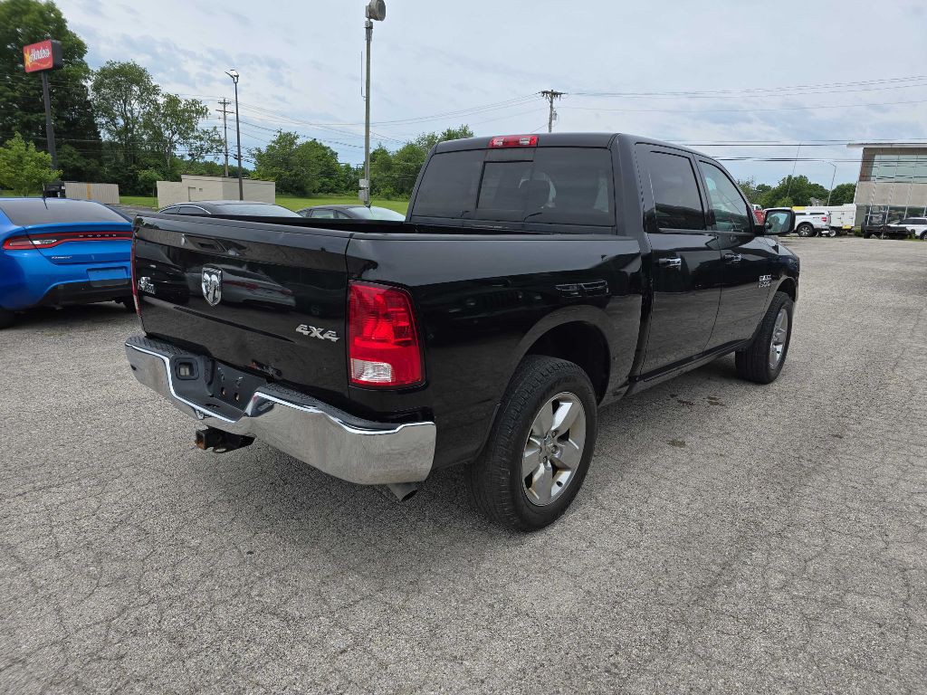 2014 RAM 1500 Image 3
