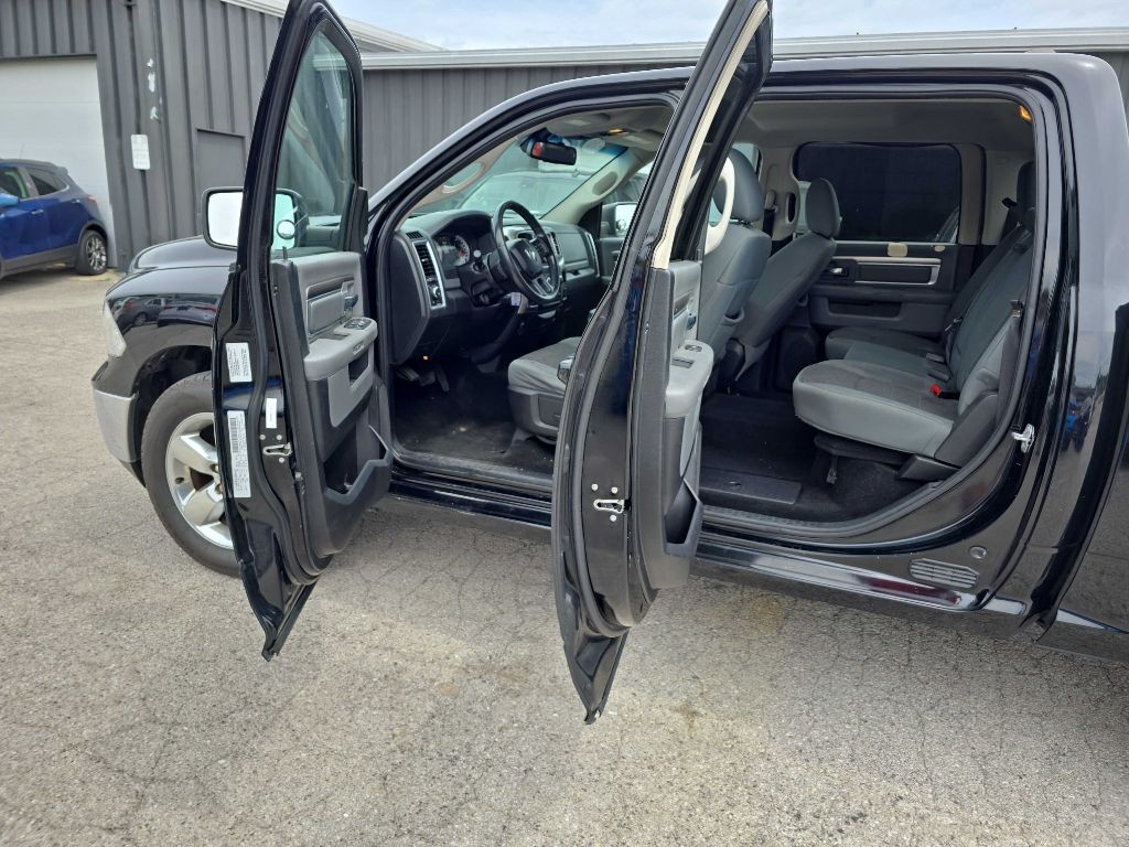 2014 RAM 1500 Image 9