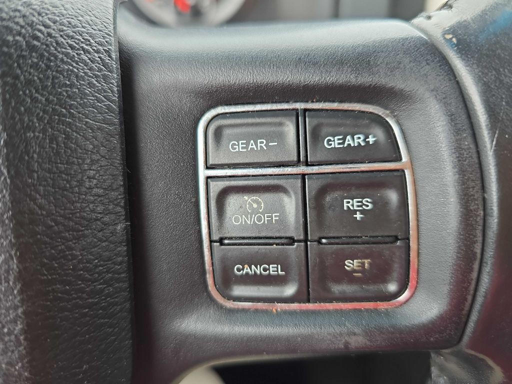 2014 RAM 1500 Image 37