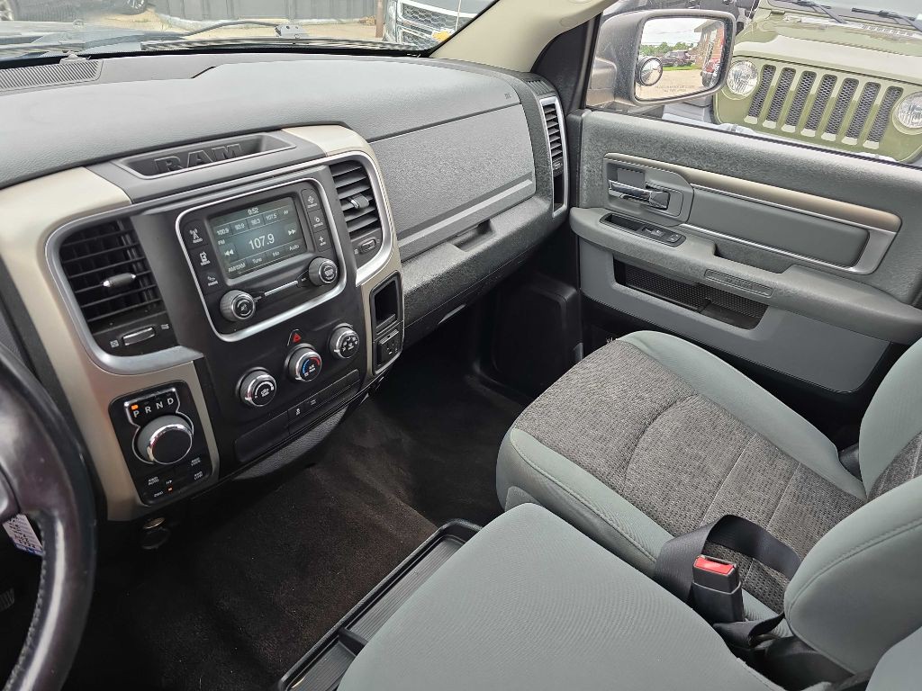 2014 RAM 1500 Image 46