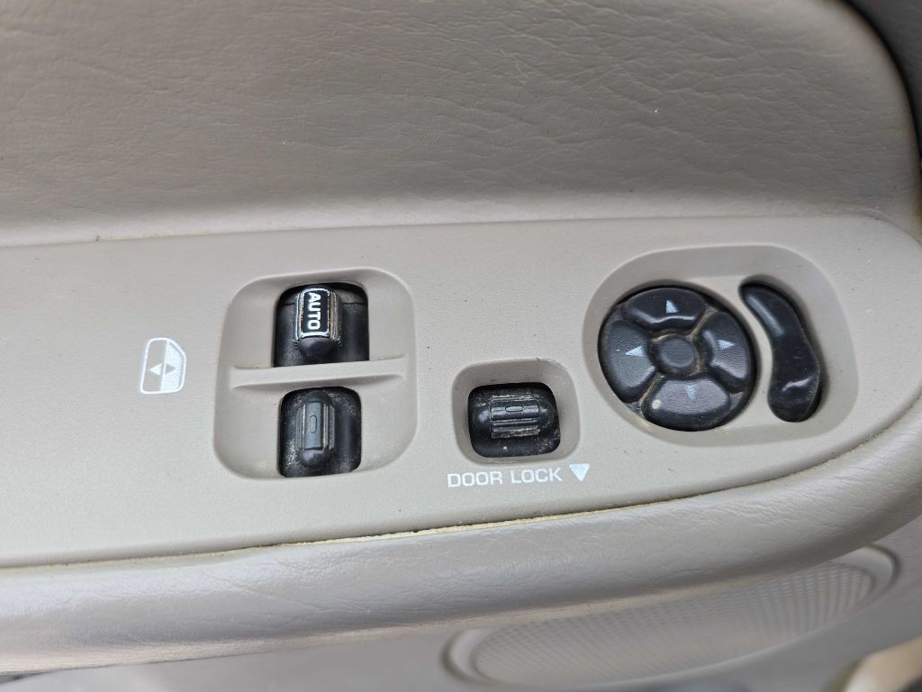 2005 Dodge Ram 2500 Image 31