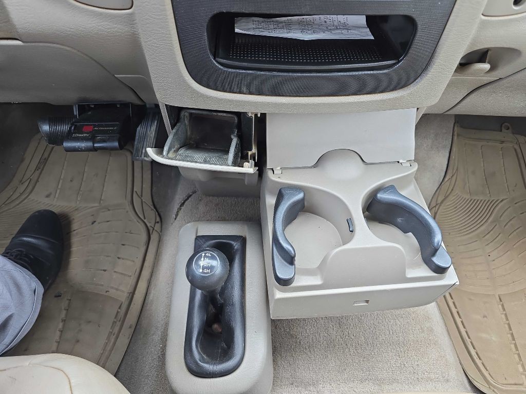 2005 Dodge Ram 2500 Image 41