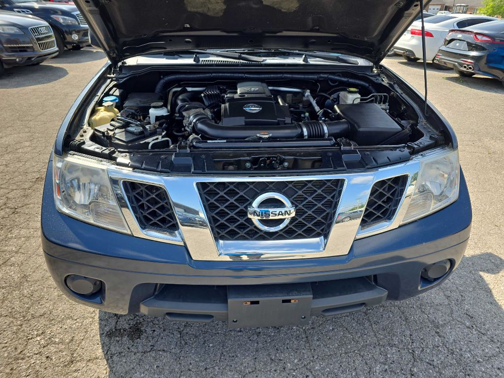 2016 Nissan Frontier Image 12