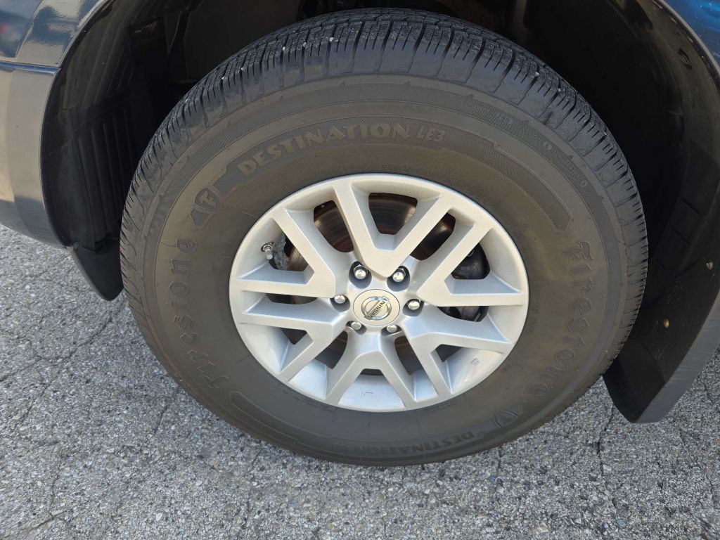2016 Nissan Frontier Image 16