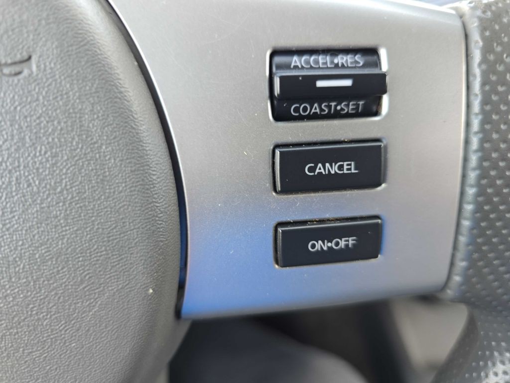 2016 Nissan Frontier Image 34