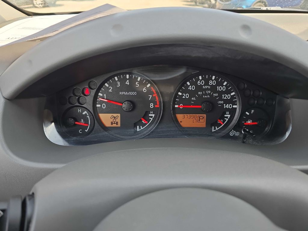 2016 Nissan Frontier Image 36