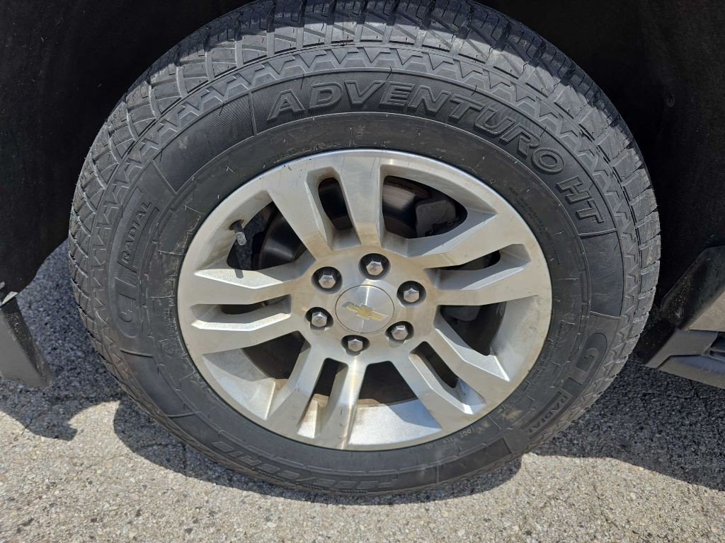 2019 Chevrolet Tahoe Image 18