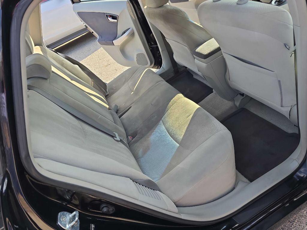 2010 Toyota Prius Image 24