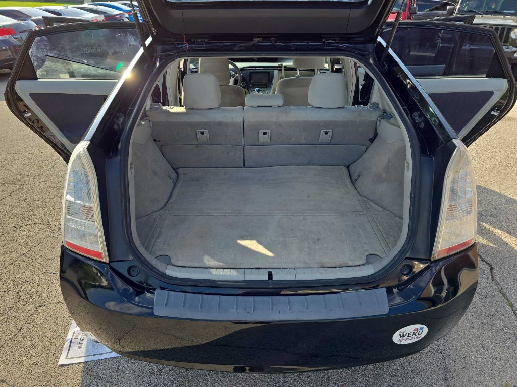 2010 Toyota Prius Image 28