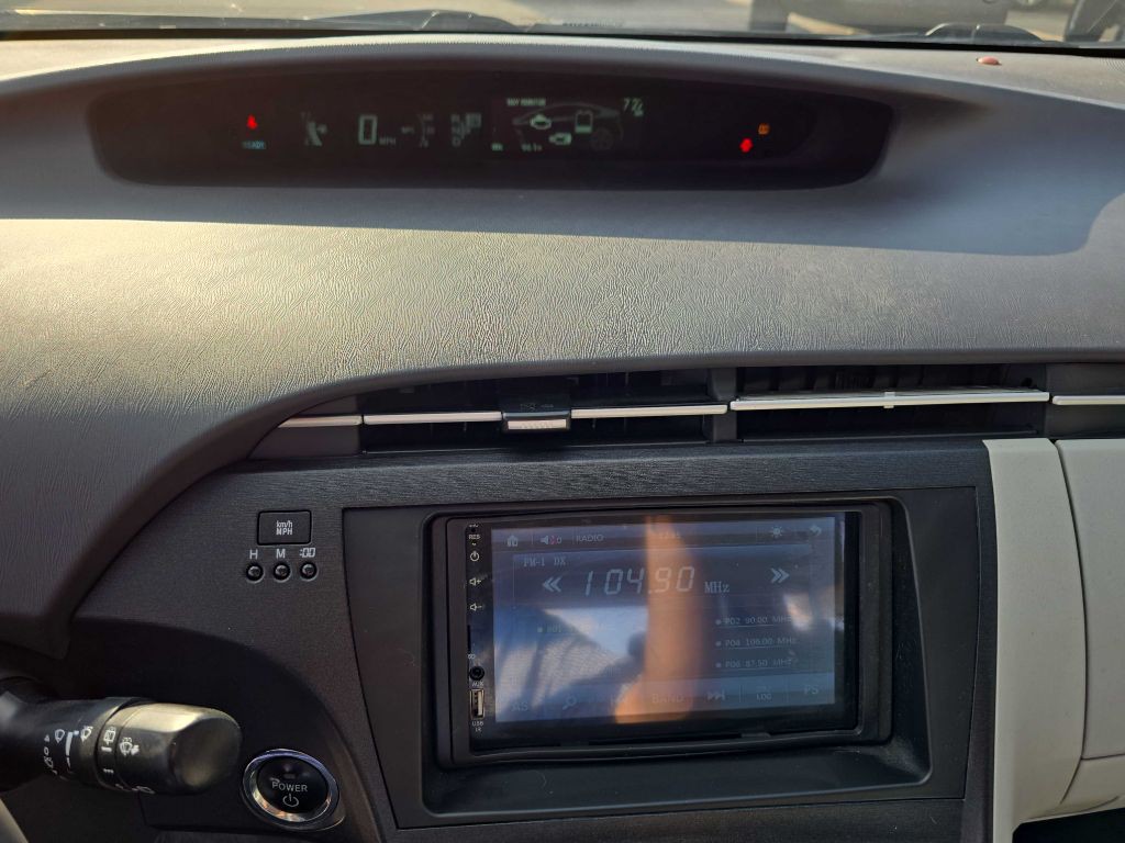 2010 Toyota Prius Image 41