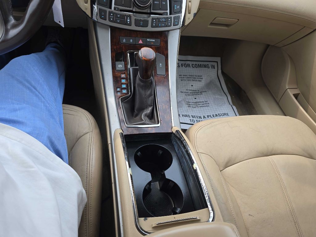 2011 Buick Lacrosse Image 41