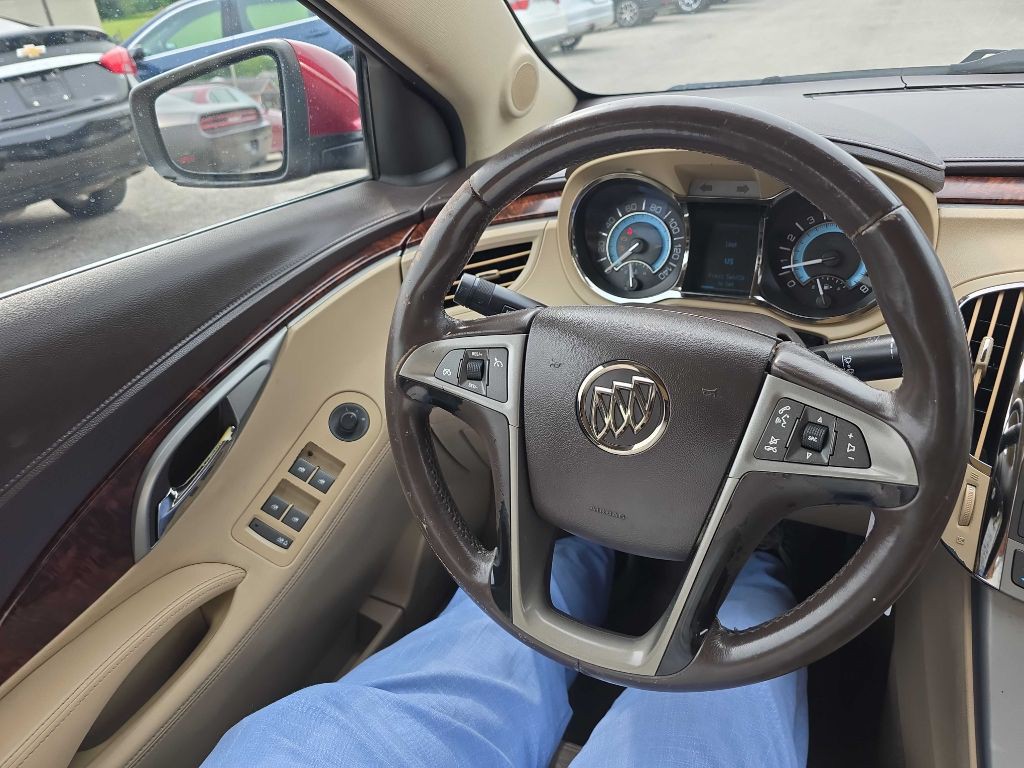 2011 Buick Lacrosse Image 43
