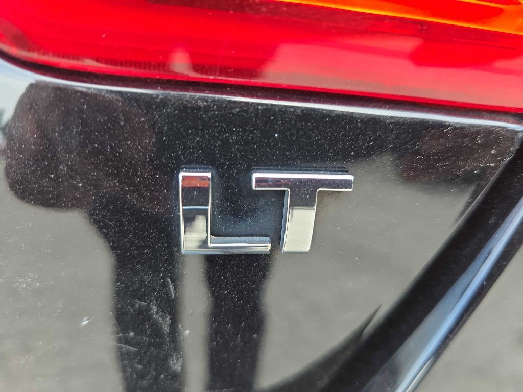 2019 Chevrolet Impala Image 16
