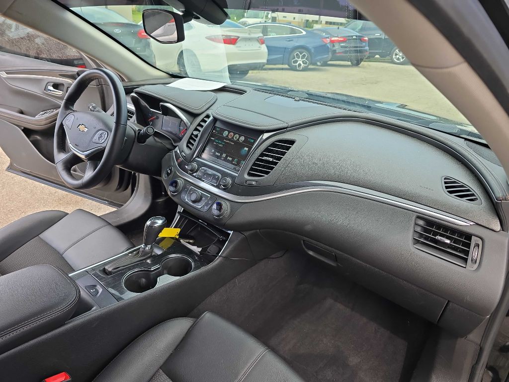 2019 Chevrolet Impala Image 32