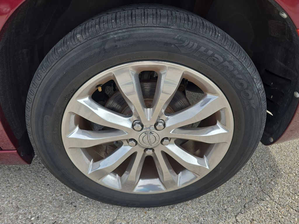 2016 Chrysler 300 Image 15