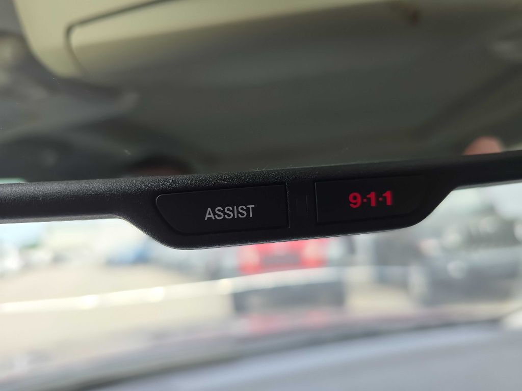 2016 Chrysler 300 Image 53