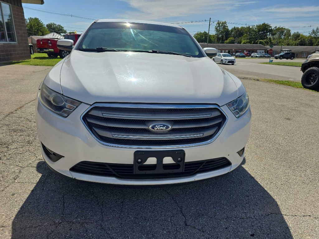 2015 Ford Taurus Image 11