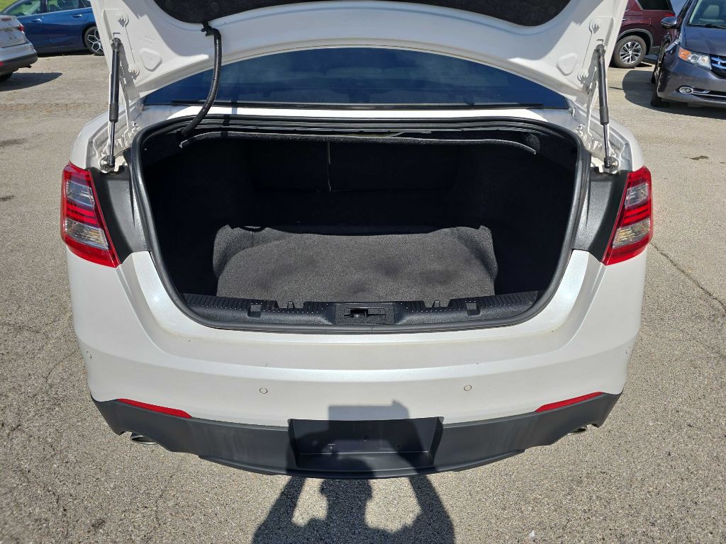 2015 Ford Taurus Image 18