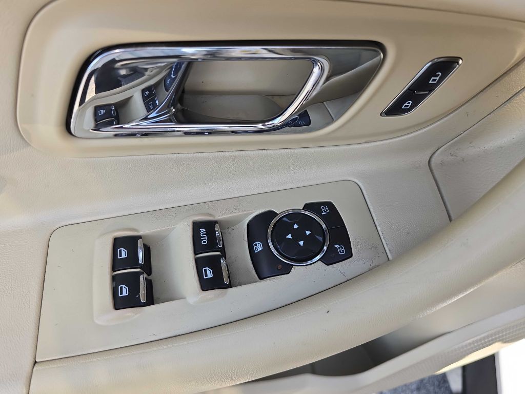 2015 Ford Taurus Image 26