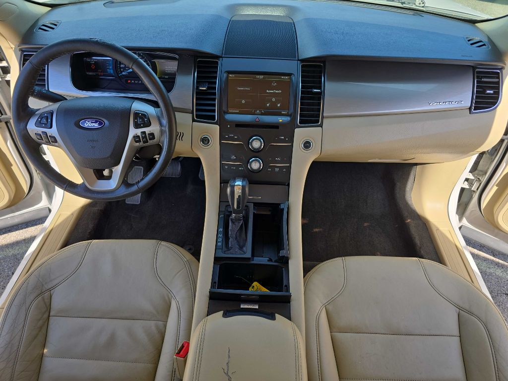 2015 Ford Taurus Image 33