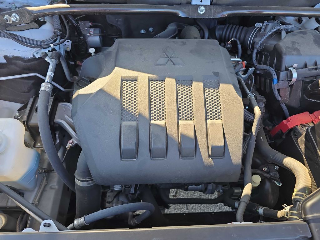 2024 Mitsubishi Eclipse Image 17
