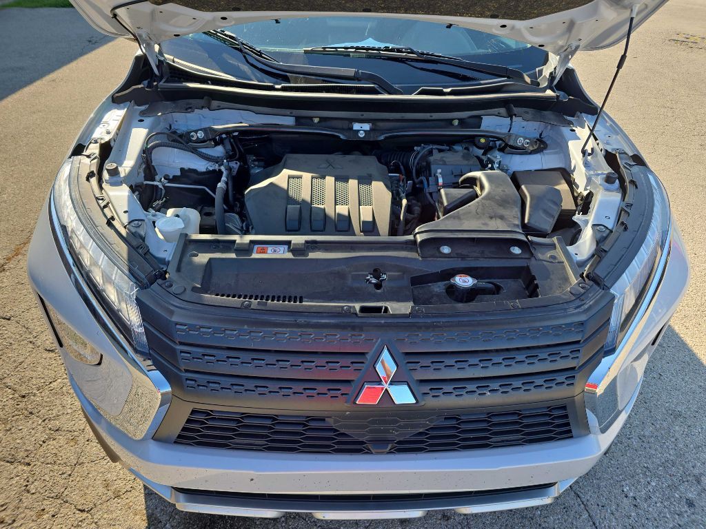 2024 Mitsubishi Eclipse Image 71