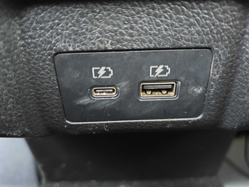 2024 Mitsubishi Eclipse Image 78