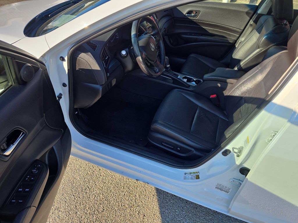 2013 Acura ILX Image 26
