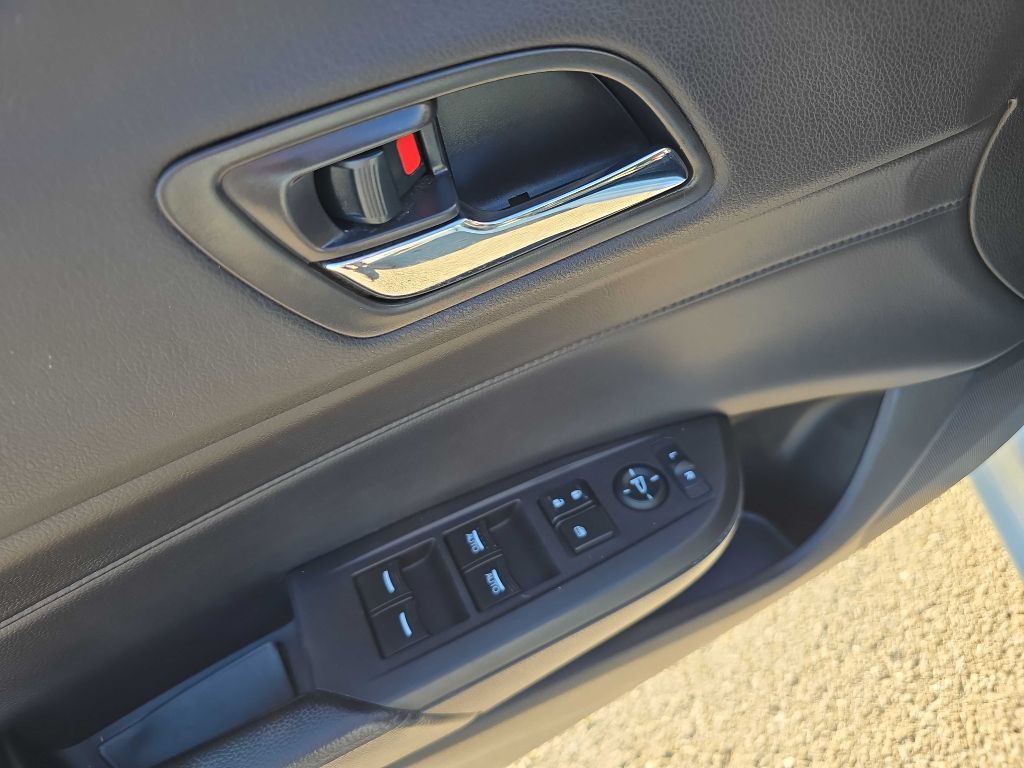 2013 Acura ILX Image 38